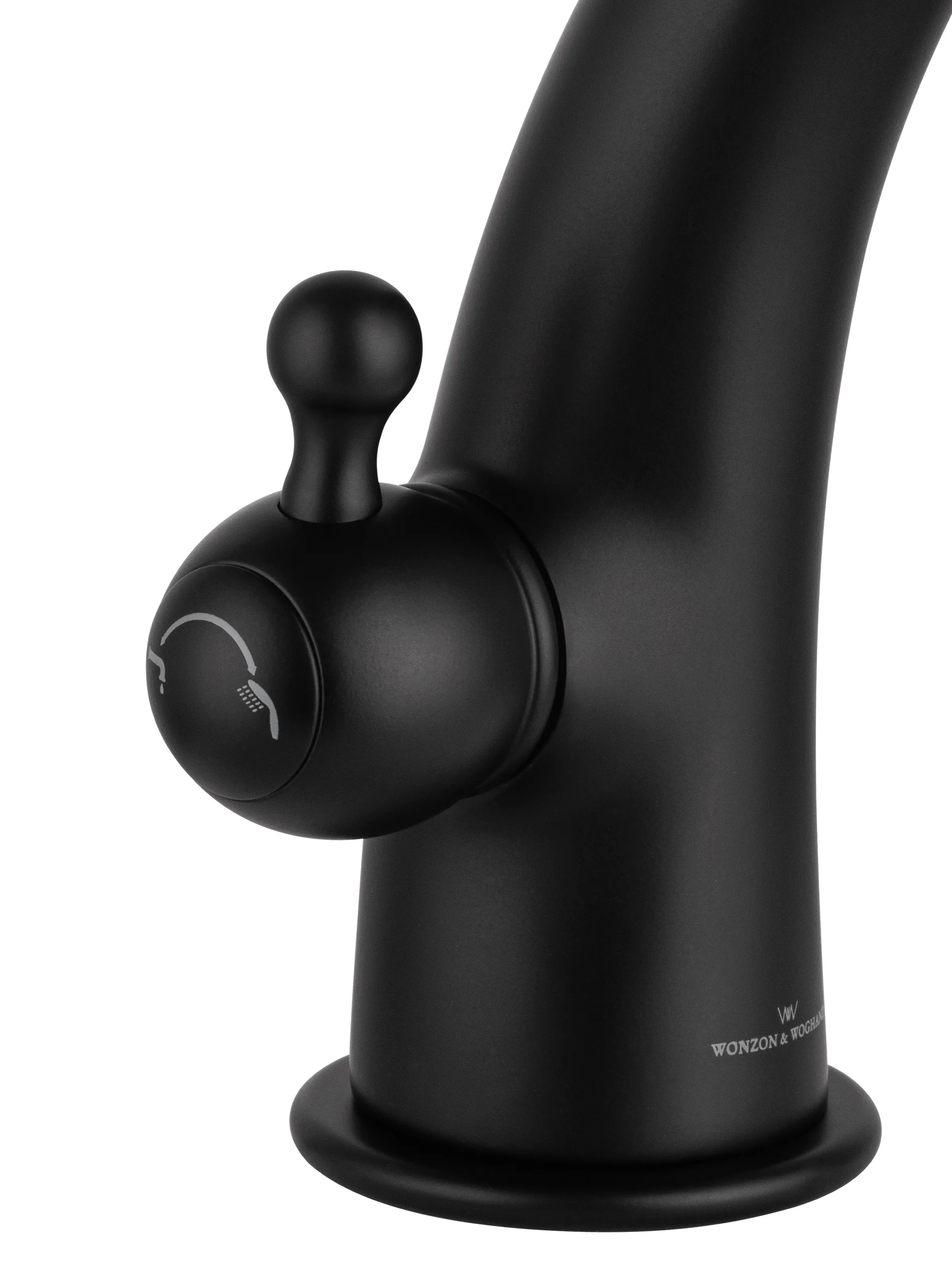 WW-88659008-MB_7